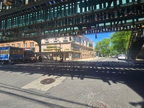 110-27 Jamaica Ave, Jamaica, NY for lease Building Photo- Image 1 of 38
