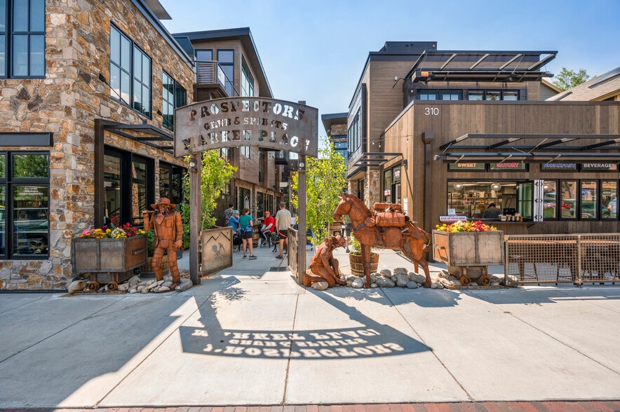 310 Main St, Frisco, CO for sale - Building Photo - Image 2 of 7