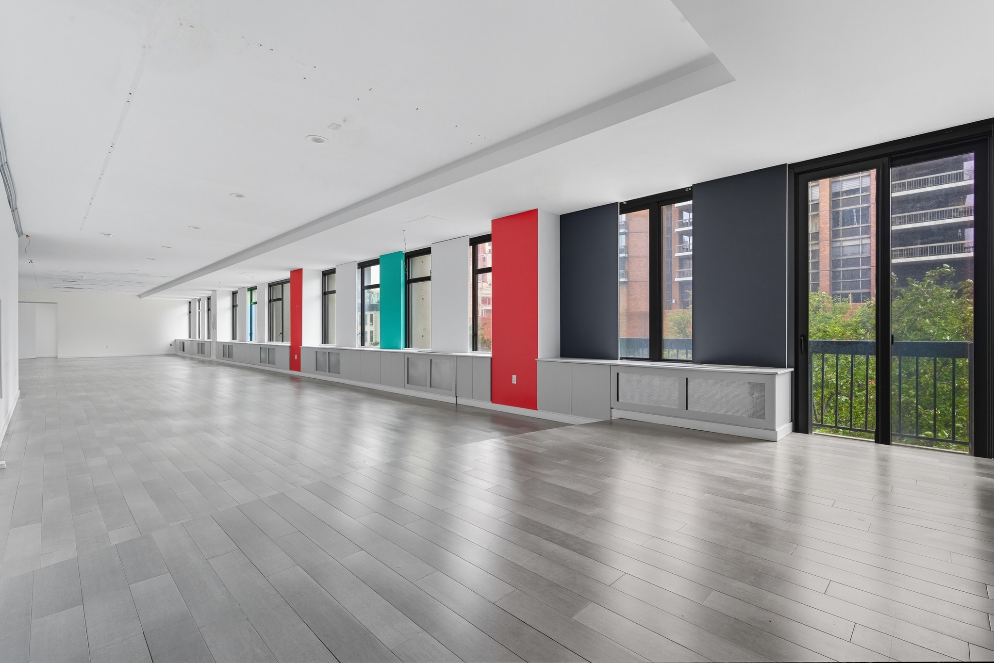 300-304 E 59th St, New York, NY for lease Building Photo- Image 1 of 4