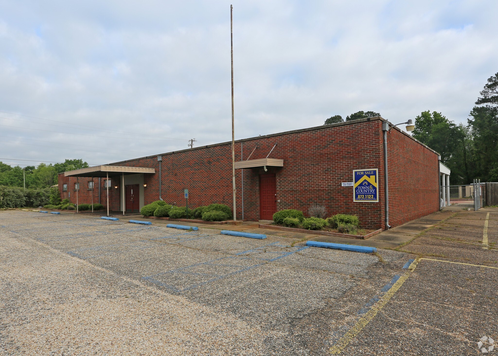 2001 W Highland Ave, Selma, AL for sale Primary Photo- Image 1 of 1