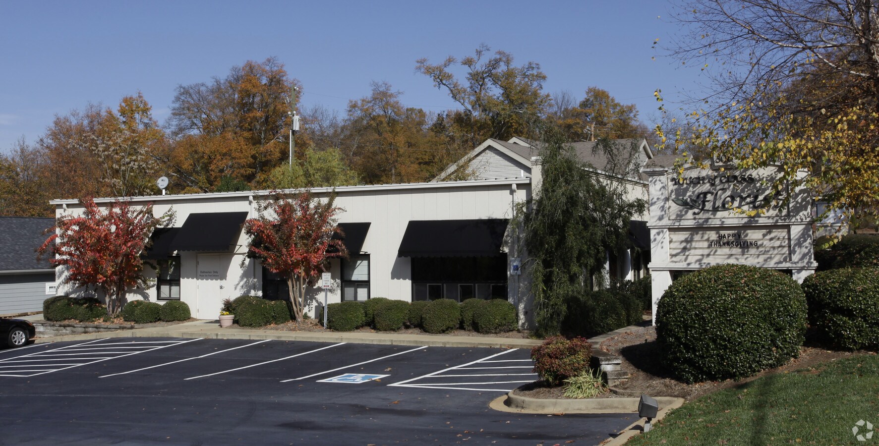 306 Mills Ave, Greenville, SC 29605