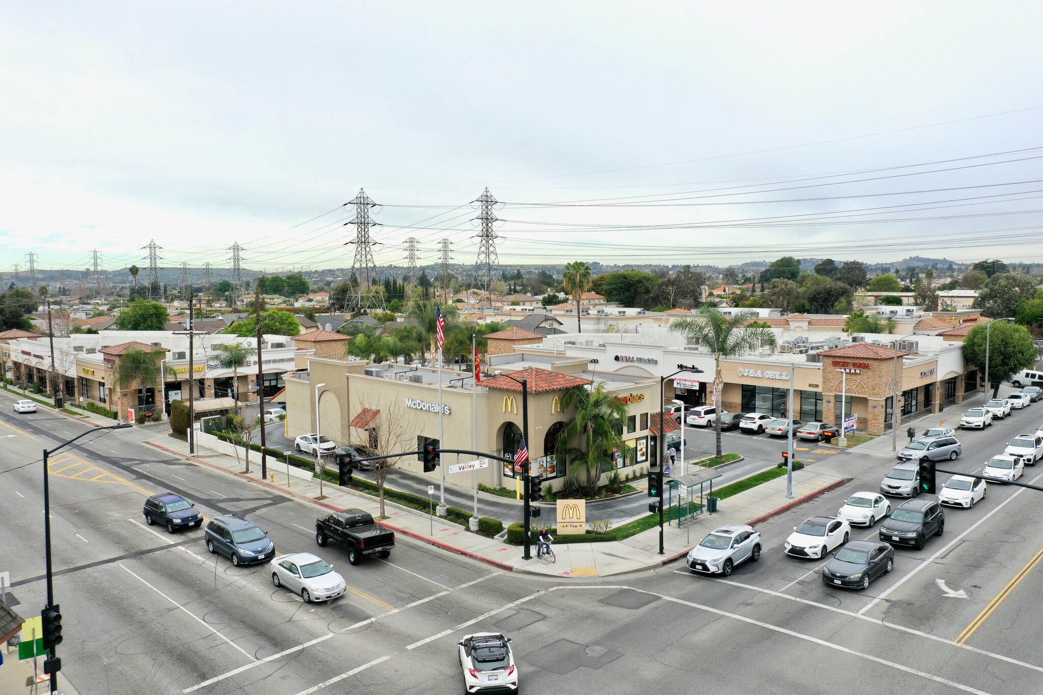 8526 Valley Blvd, Rosemead, CA 91770