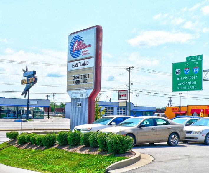 750 E New Circle Rd, Lexington, KY for sale - Building Photo - Image 2 of 13