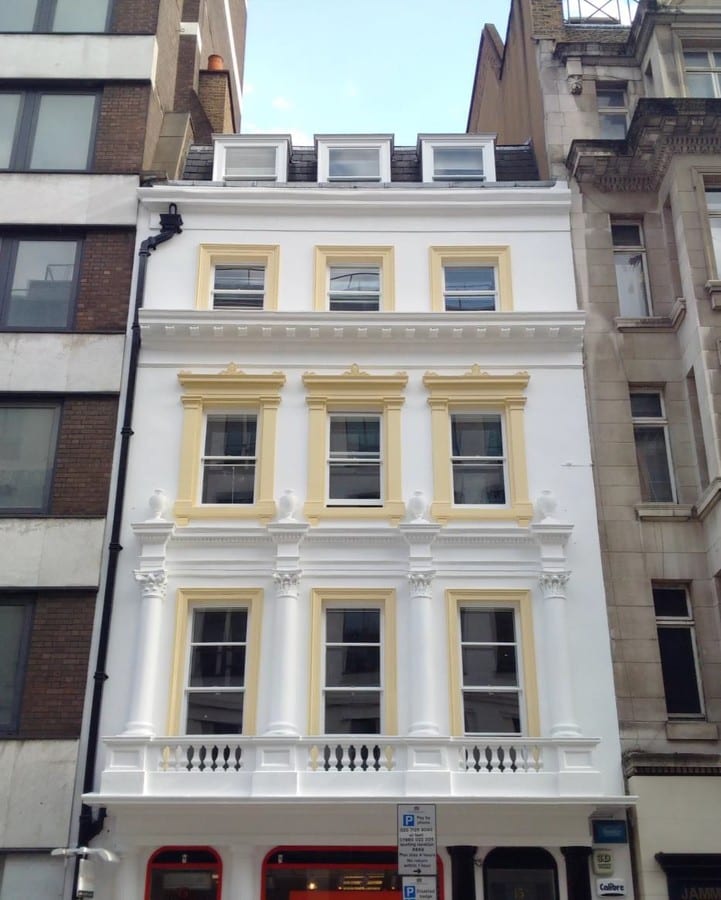 1515A Hanover St, London, LND W1S 1YA