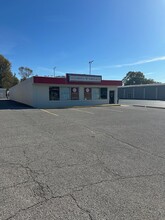 2418 Fort Campbell Blvd, Hopkinsville, KY for lease Building Photo- Image 2 of 8