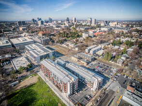 1812 17th St, Sacramento, CA - aerial  map view