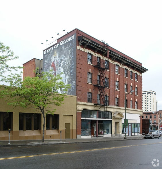218-224 S Howard St, Spokane, WA for lease - Primary Photo - Image 1 of 4