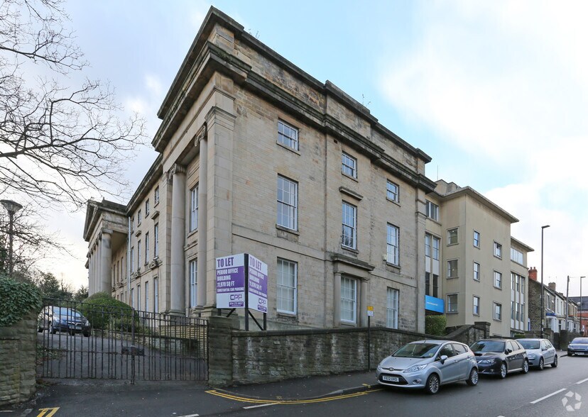 Glossop Rd, Sheffield, S10 2QA