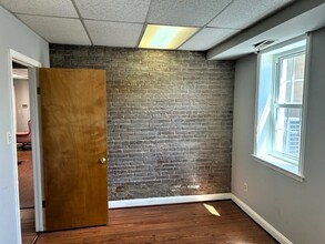 2913-2915 O'Donnell St, Baltimore, MD for lease Interior Photo- Image 2 of 6