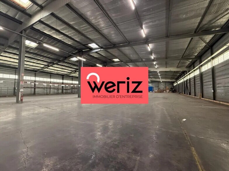 Flex in Gignac-la-Nerthe for lease - Interior Photo - Image 2 of 9