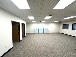 4268 Northern Pike, Monroeville, PA for lease Interior Photo- Image 2 of 12