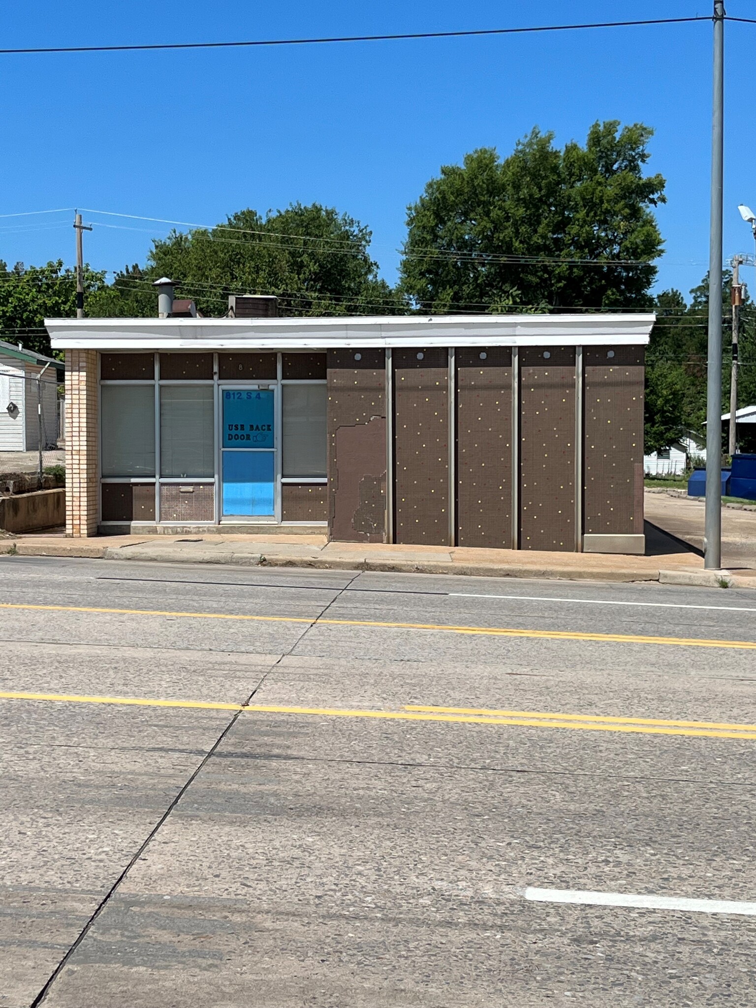 824 S 4th St, Chickasha, OK for sale Building Photo- Image 1 of 1