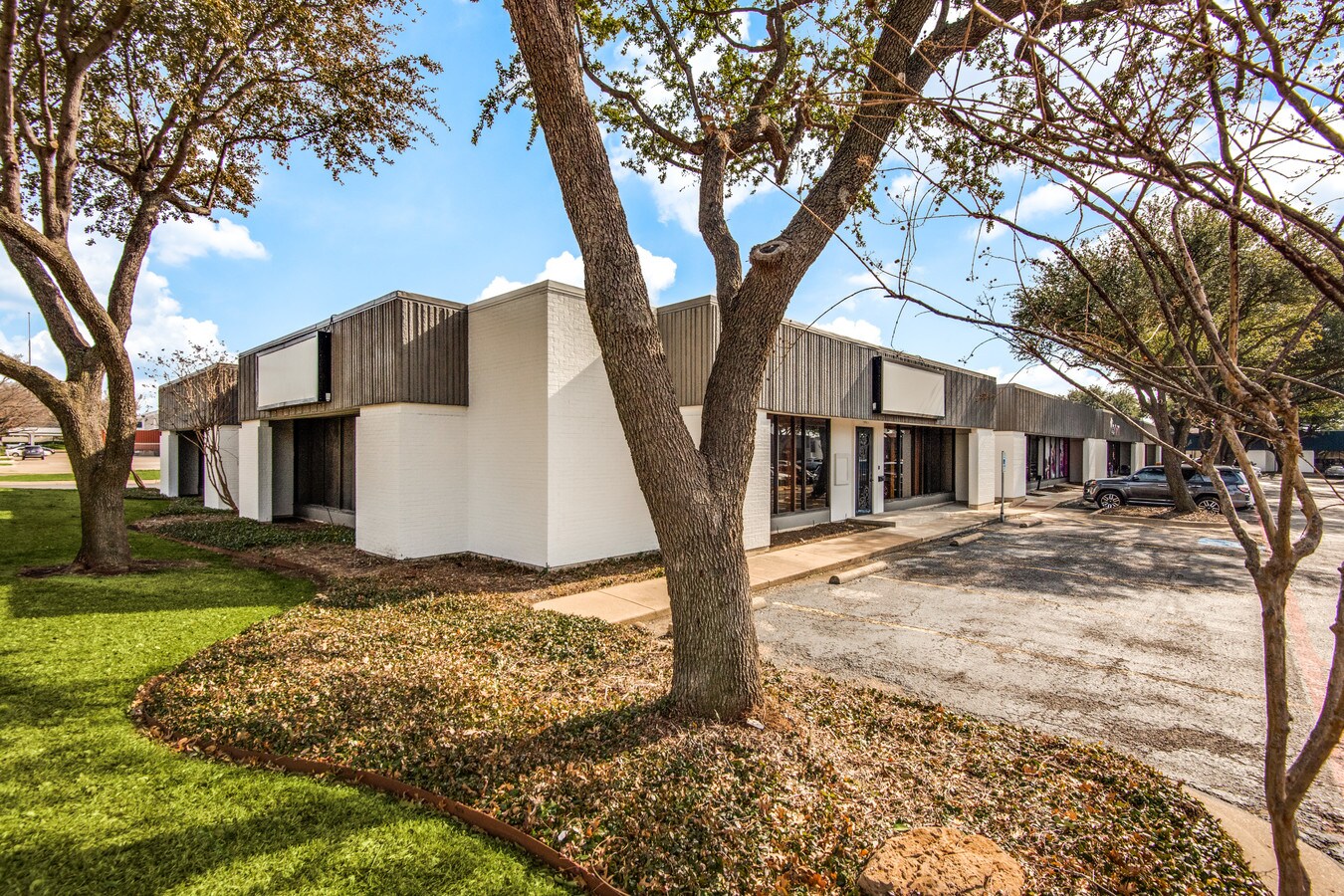 44104424 Spring Valley Rd, Dallas, TX 75244 Spring Valley Business