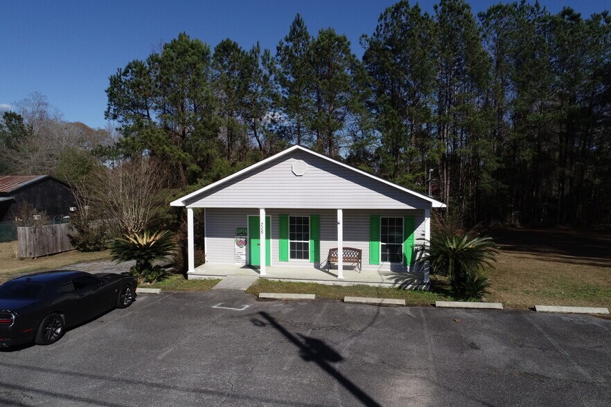 715 S Laurel St, Springfield, GA for sale - Building Photo - Image 1 of 1