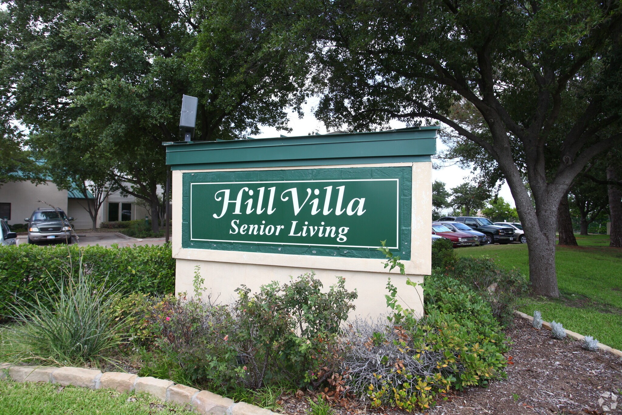 8000 Calmont Ave, Fort Worth, TX 76116 Hill Villa Senior Living