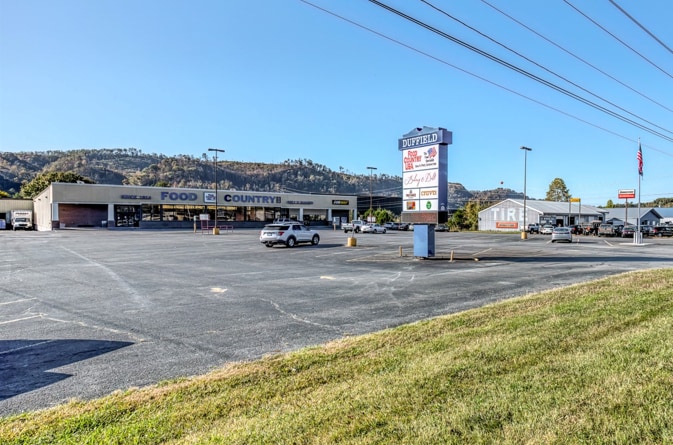 353 Duff Patt hwy, Duffield, VA for sale Primary Photo- Image 1 of 8