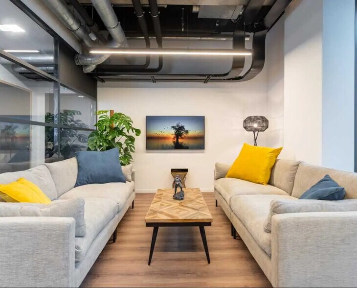 27 Rue Paul Montrochet, Lyon for sale - Building Photo - Image 3 of 12