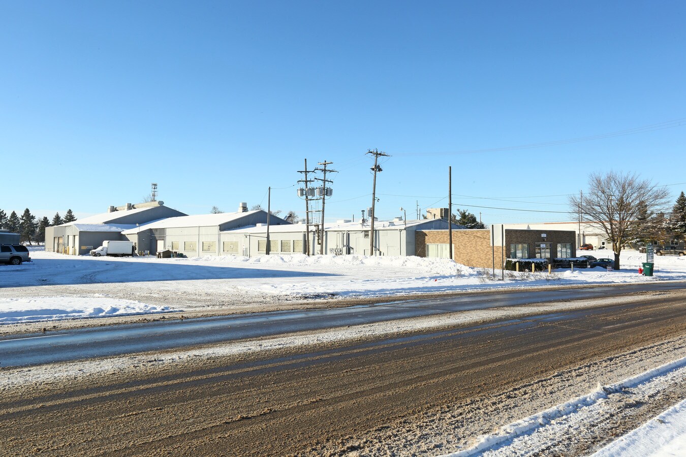 2127 W Willow St, Lansing, MI 48917