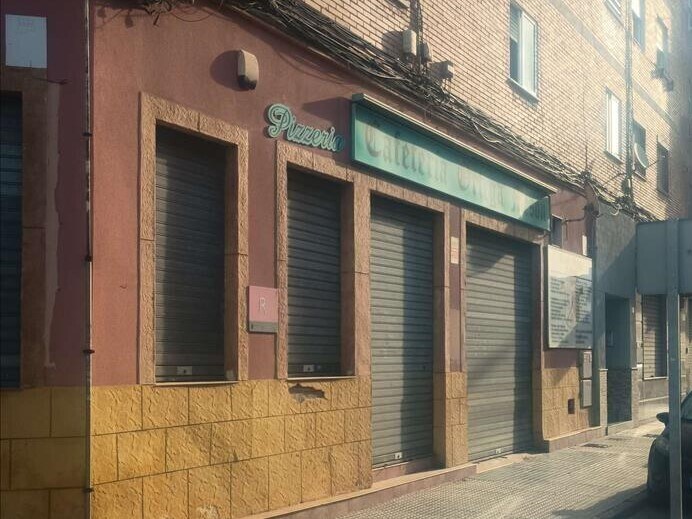 Retail in Cartagena for sale - Building Photo - Image 2 of 5