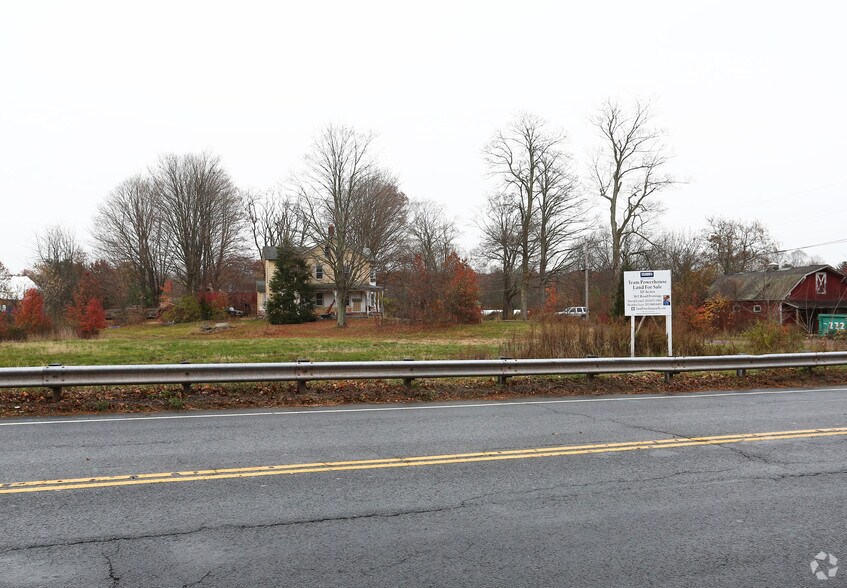 640 S Main St, Cheshire, CT 06408