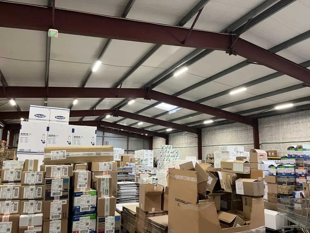 Flex in Septèmes-les-Vallons for lease Building Photo- Image 1 of 35