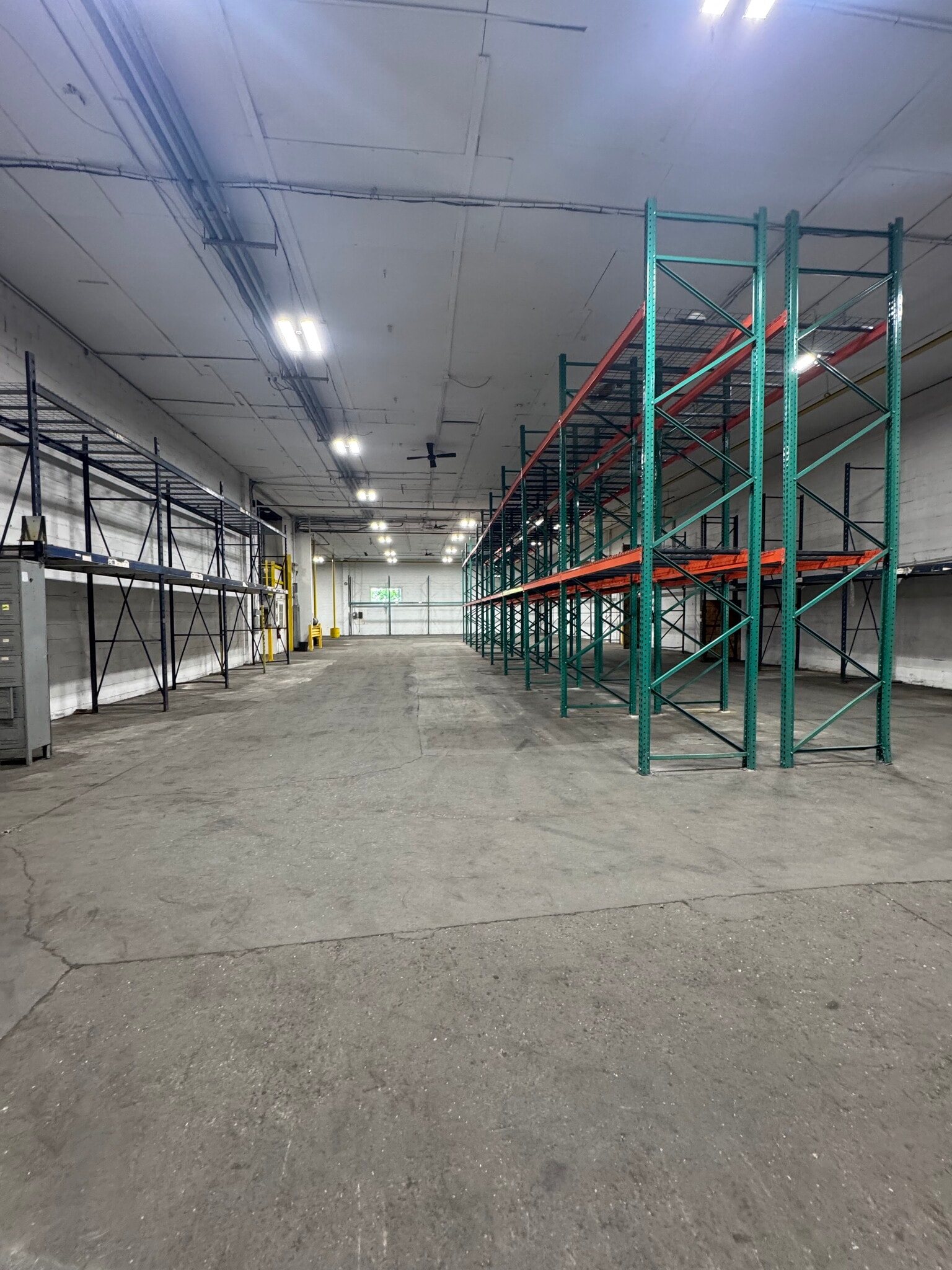 12 Wisconsin Ct, Bay Shore, NY for lease Building Photo- Image 1 of 13