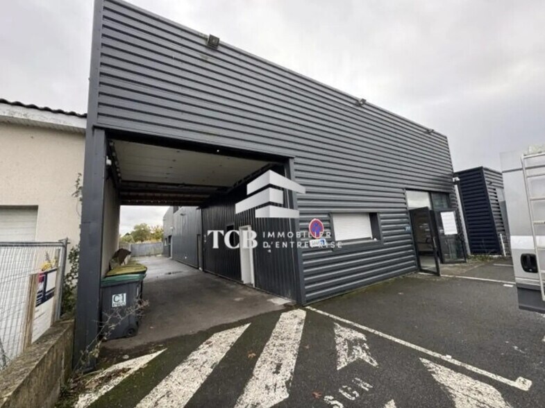 Flex in Clisson for lease - Building Photo - Image 3 of 12