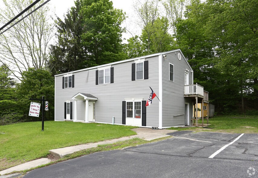 18 Old Colchester Rd, Quaker Hill, CT 06375