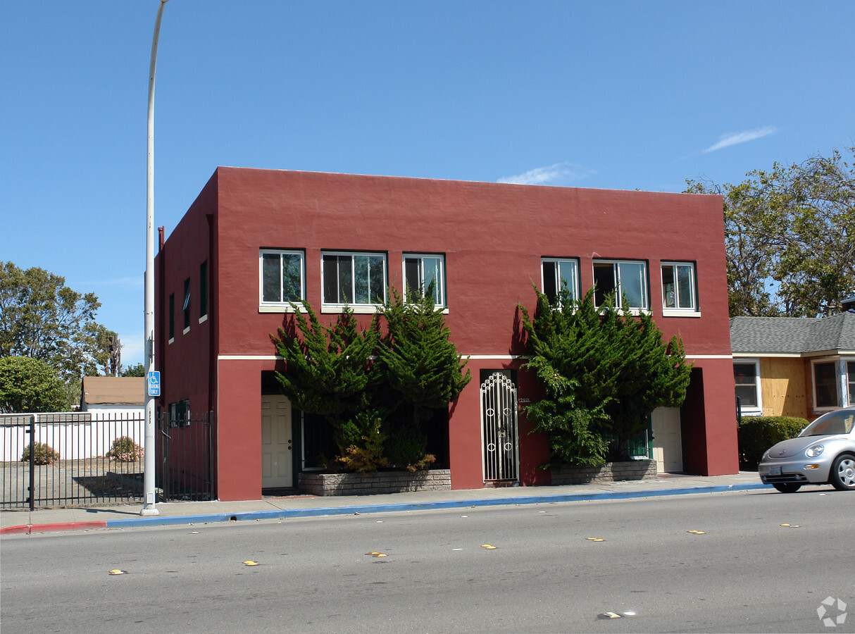 2919--2923 MacDonald Ave, Richmond, CA 94804 - Office for Sale | LoopNet