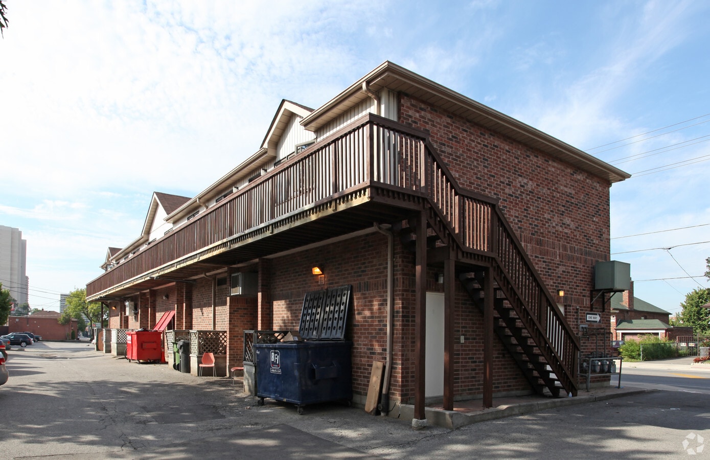 280 Viewmount Ave, Toronto, ON M6B 1V2