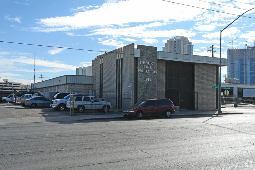 1919 Industrial Rd, Las Vegas, NV 89102
