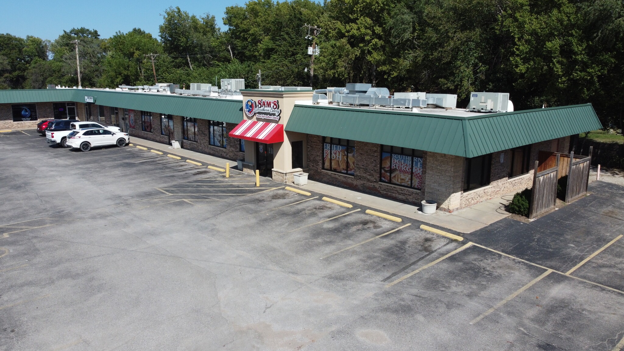 2706-2730 N. Amidon Ave., Wichita, KS for lease Building Photo- Image 1 of 7