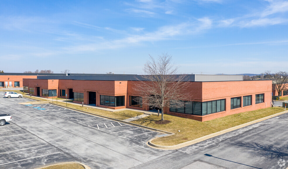 1129 Business Pky S, Westminster, MD for lease - Building Photo - Image 3 of 5