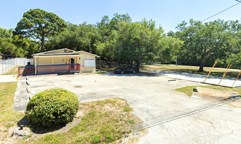 2886 Whitney Rd, Clearwater, FL for sale - Primary Photo - Image 1 of 1