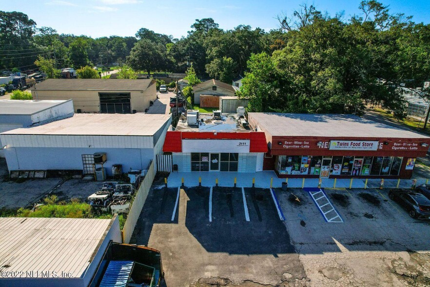 3111 Edgewood Ave N, Jacksonville, FL for sale - Building Photo - Image 3 of 26