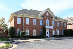 Hunter's Retreat Professional Center - Business Park
