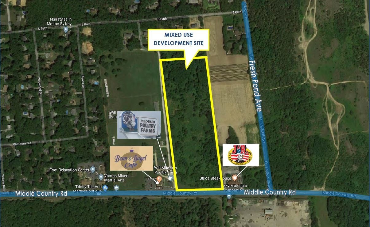 Middle Country Rd, Calverton, NY 11933