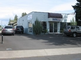 354 NE Dekalb Ave, Bend OR - Cannabis Warehouse