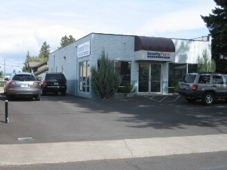 354 NE Dekalb Ave, Bend, OR for lease Primary Photo- Image 1 of 11