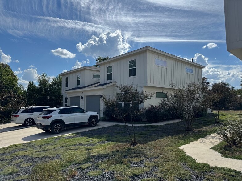 708 S Boundary St, Burnet, TX for sale - Building Photo - Image 2 of 4