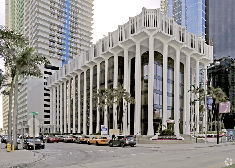1201 Brickell Ave, Miami, FL for lease - Primary Photo - Image 1 of 6