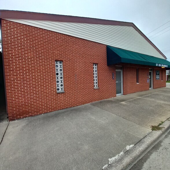 117 S Prairie St, Bethalto, IL 62010