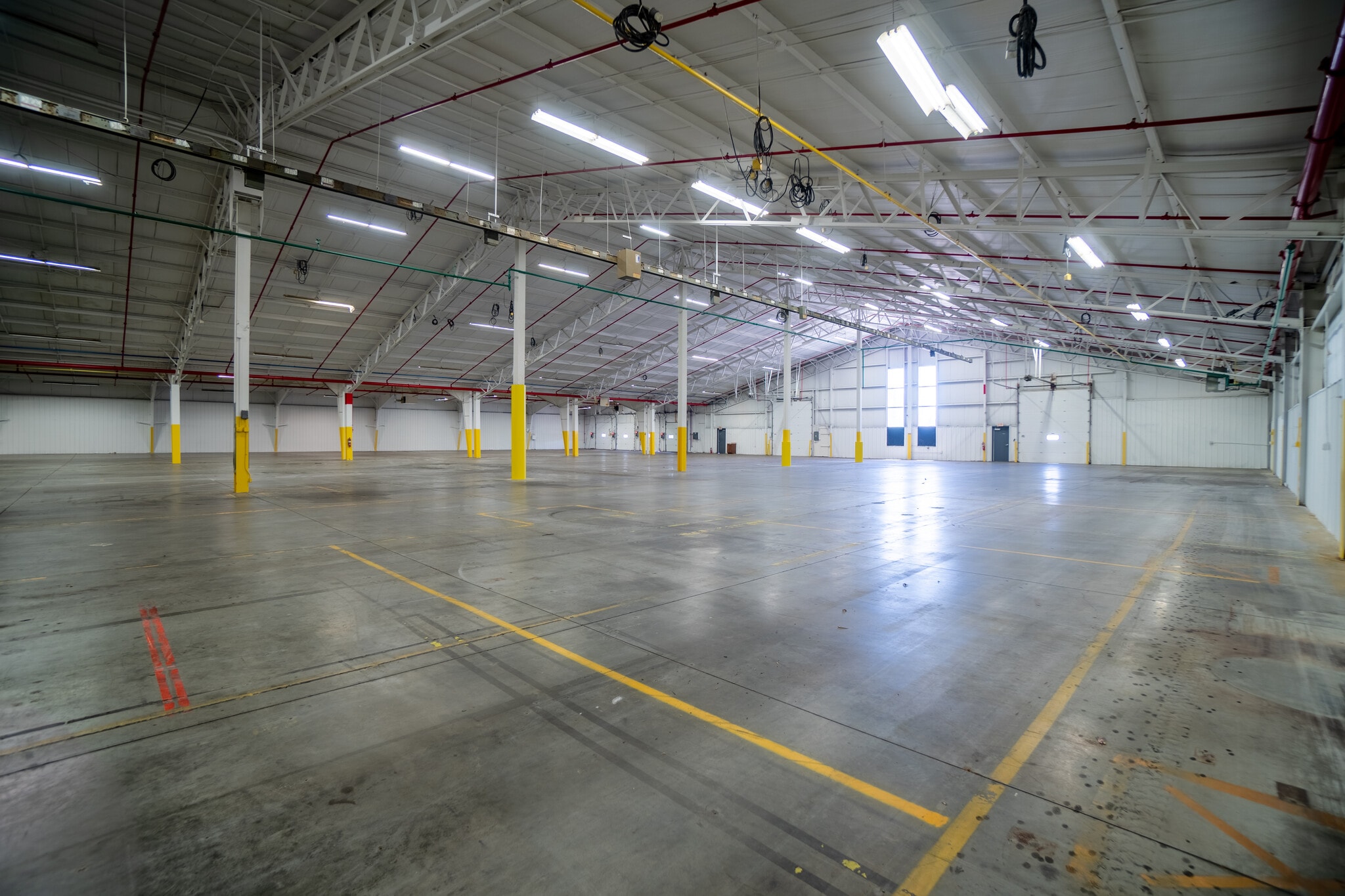 1213 Pennsylvania Ave, Sheboygan, WI for sale Interior Photo- Image 1 of 2