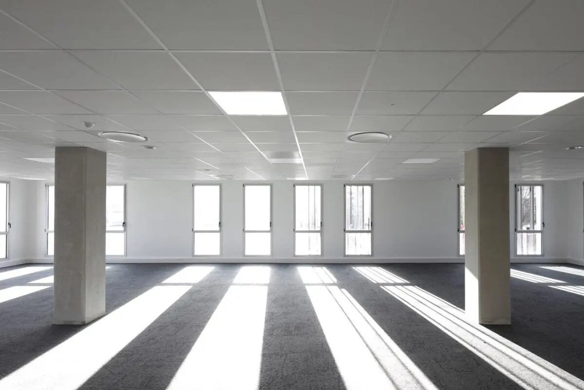 Office in Saint-Herblain for lease Interior Photo- Image 1 of 10