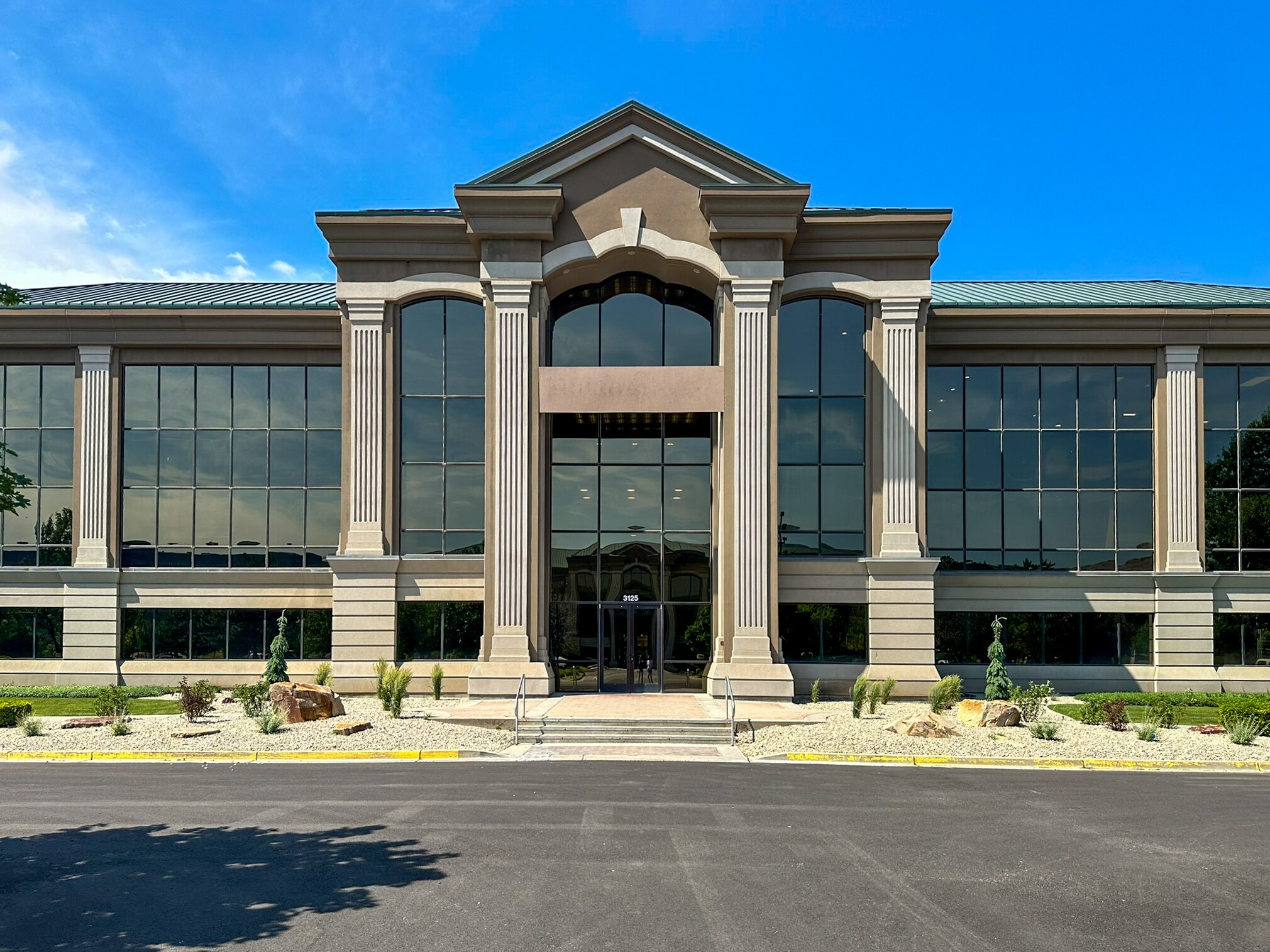3125 Executive Pky, Lehi, UT for lease Building Photo- Image 1 of 10