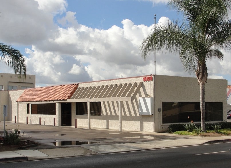 10201 Mission Gorge Rd, Santee, CA for lease - Building Photo - Image 2 of 11