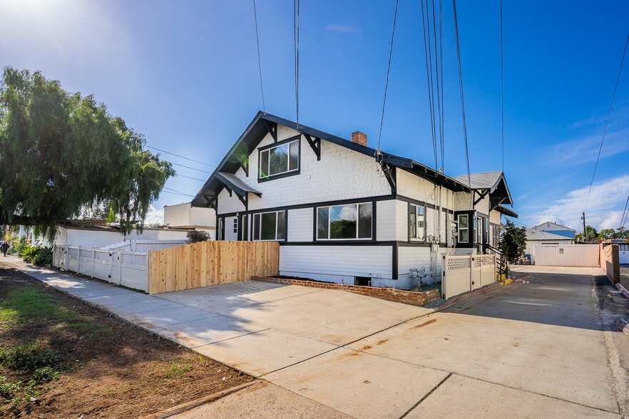 134-138 5th Ave, Chula Vista, CA for sale - Building Photo - Image 1 of 39