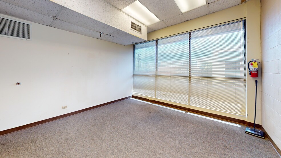 1542 Young St, Honolulu, HI for sale - Building Photo - Image 2 of 26