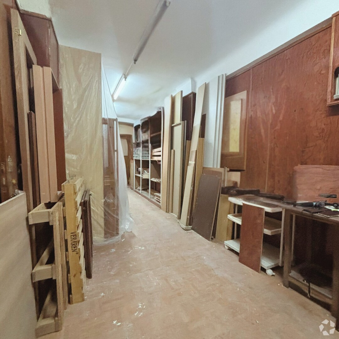 Multifamily in Madrid, Madrid for sale Interior Photo- Image 1 of 1