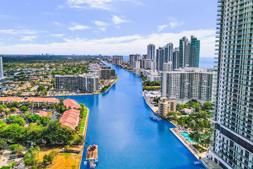 1801 S Ocean Dr, Hallandale Beach, FL for sale - Aerial - Image 3 of 25